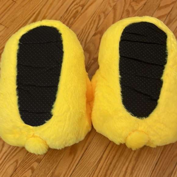 Fuzzy Stuffed Teddy Bear Slippers, Set of Two Pairs: Green & Yellow, sz M - Picture 5 of 11